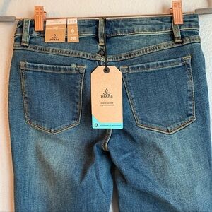 PrAna London Skinny Jean Medium Wash Sz 6 Short